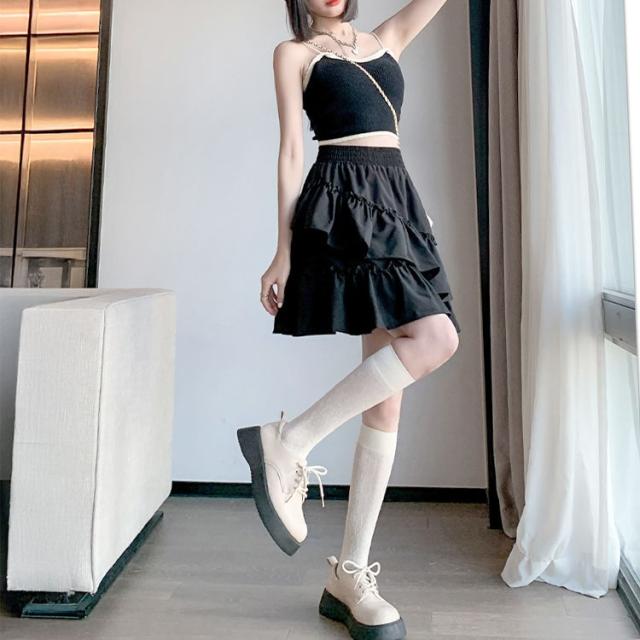 インナーパンツ付きフリルミニスカート