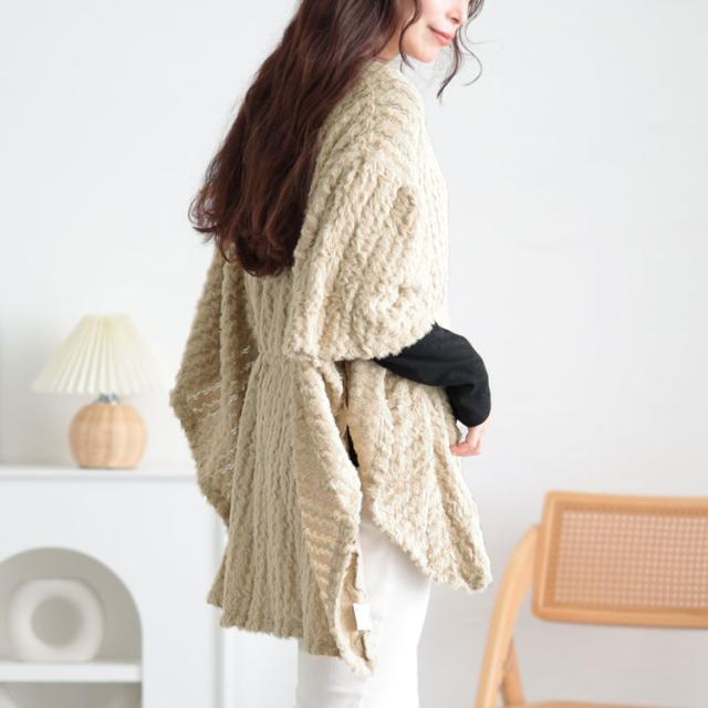 ドロストポンチョ風ニットチュニック
