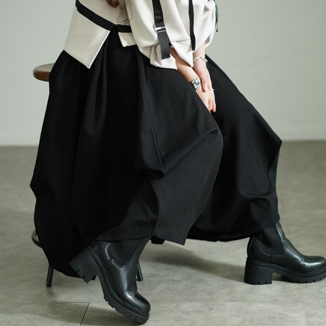 変形ワイドバルーンパンツ