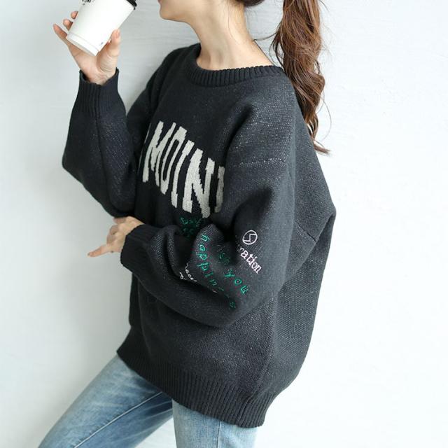 ロゴジャガードニット