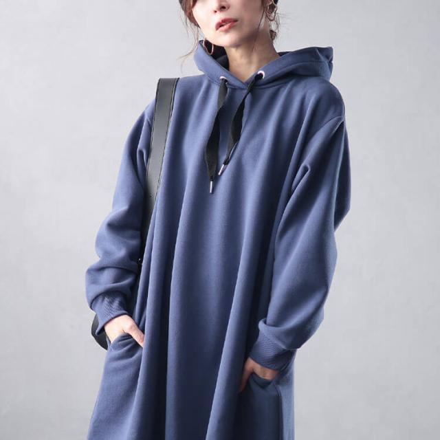 裏起毛サイドスリットフード付きワンピース