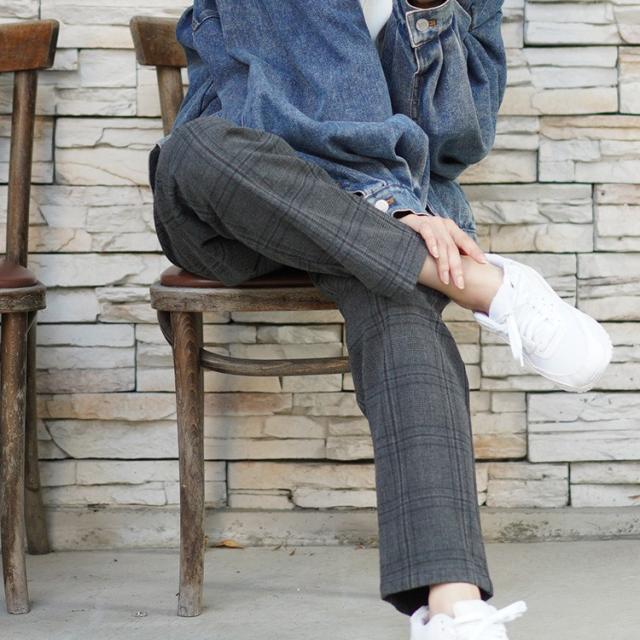 チェック柄メルティストレッチ微起毛テーパードパンツ