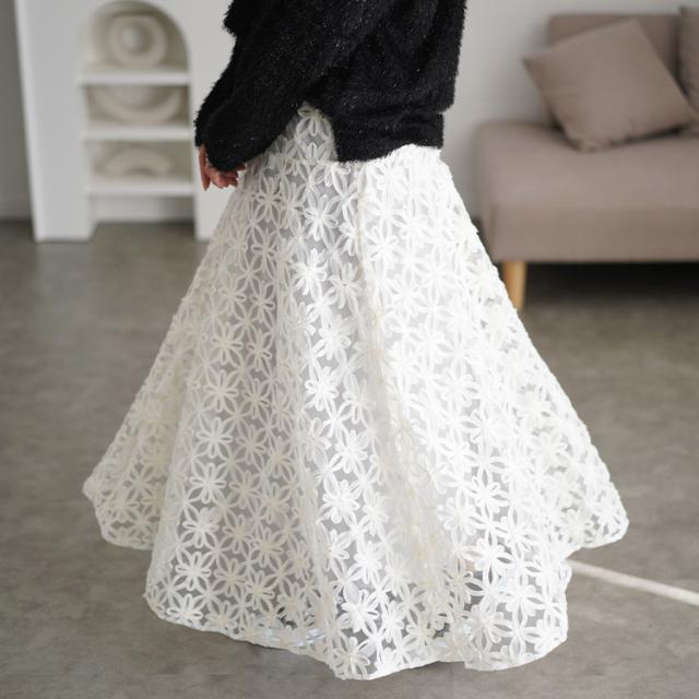 リボン刺繍チュールフレアスカート