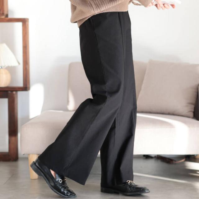 センターシームブーツカットパンツ