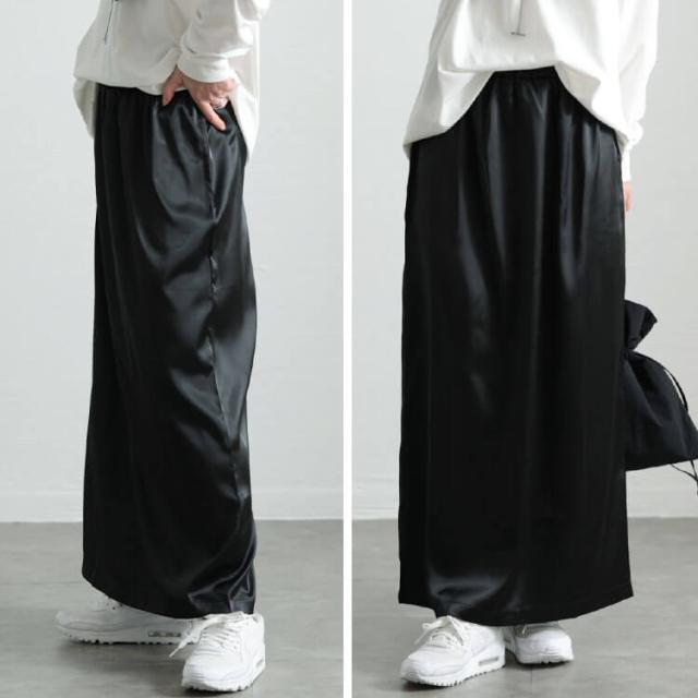 ストレッチサテンナロースカート