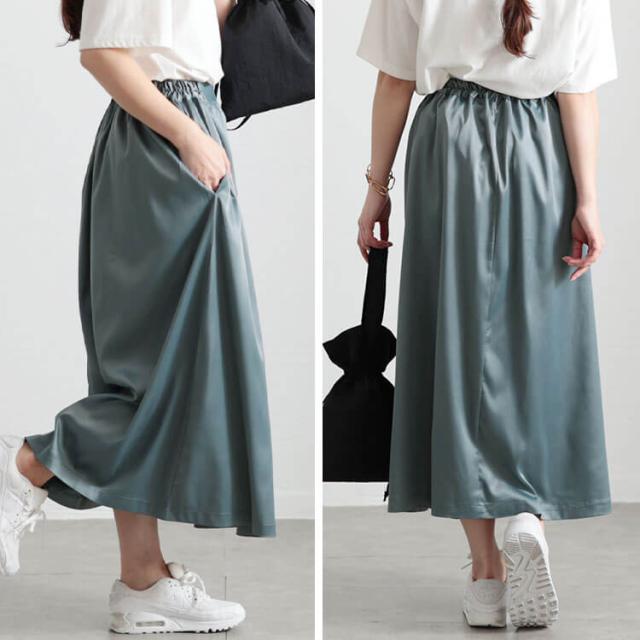 ストレッチサテンタックフレアスカート