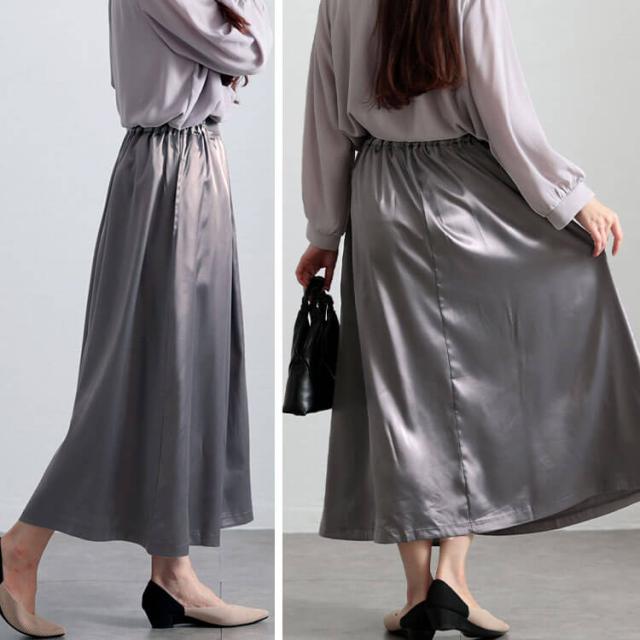 ストレッチサテンタックフレアスカート