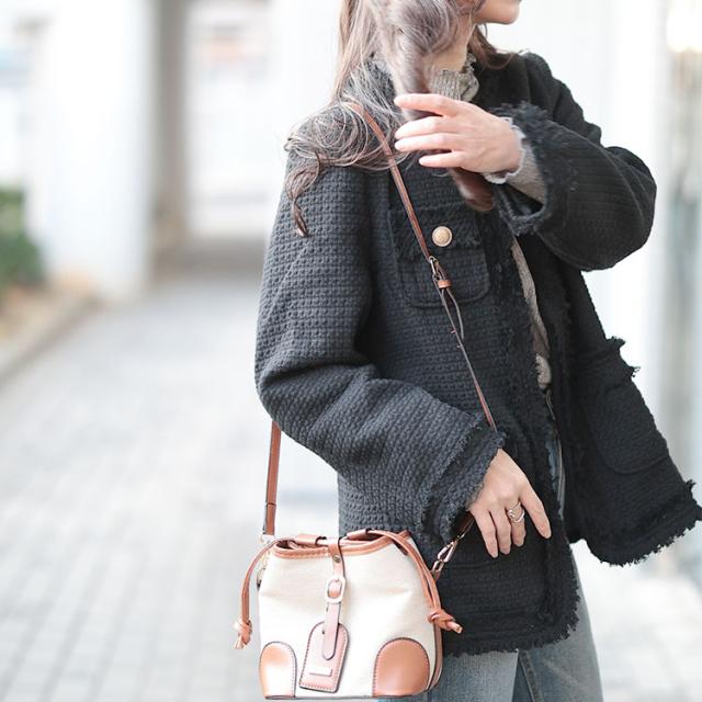 ノーカラーツイードジャケット