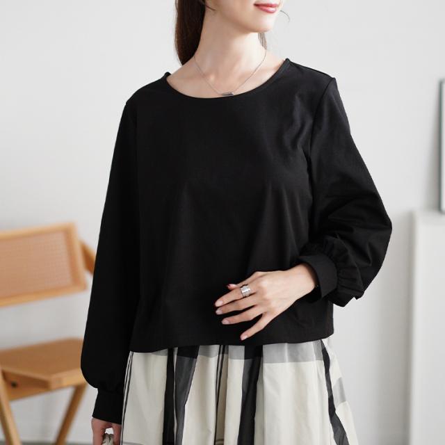 ボリュームスリーブクロップドプルオーバー