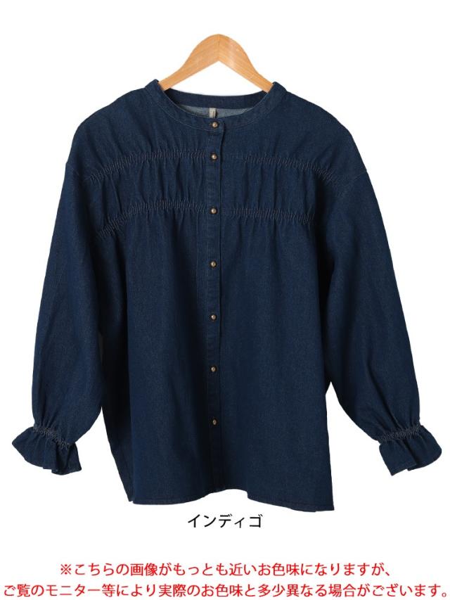 胸元シャーリングデニムブラウス