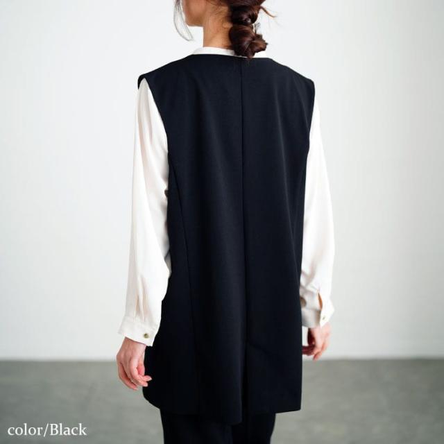 シワになりにくいパネルラインストレッチベスト