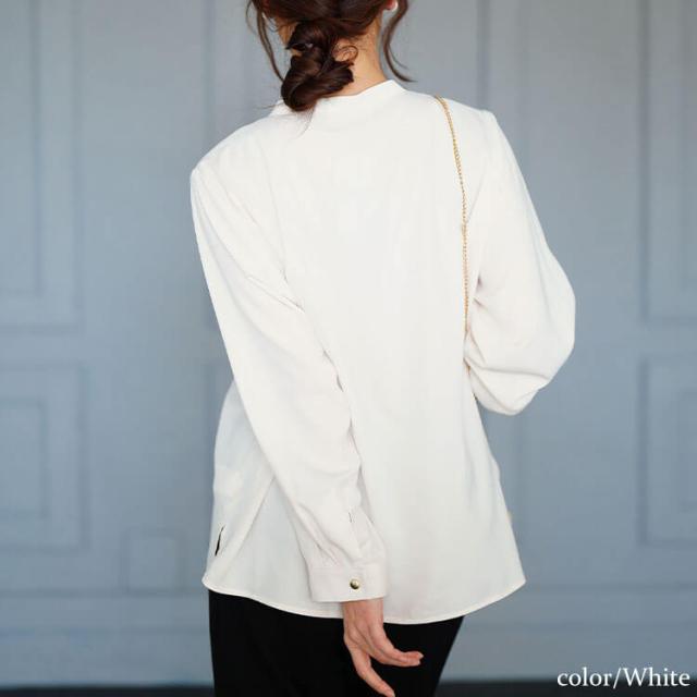 タックラッフルストレッチブラウス