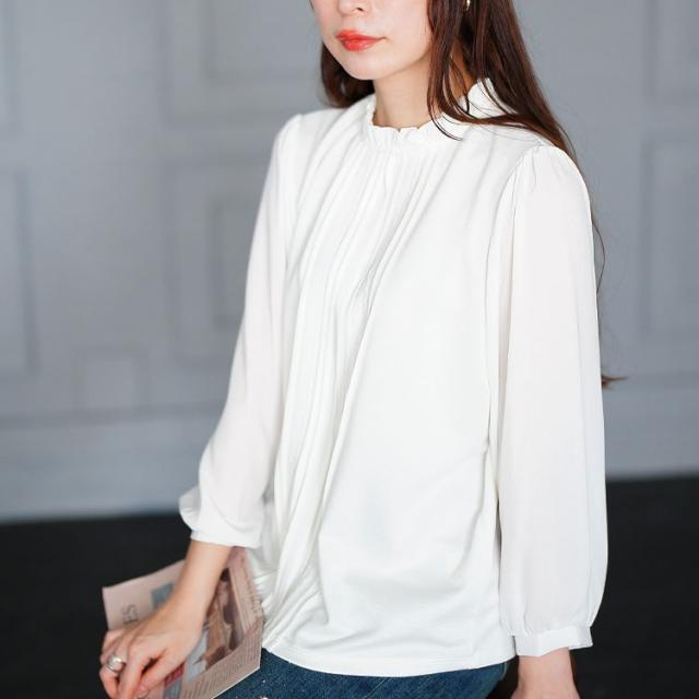 レース＆ピンタックフリルネックブラウス