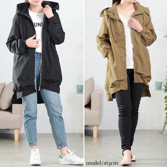 スリット入りマウンテンパーカー