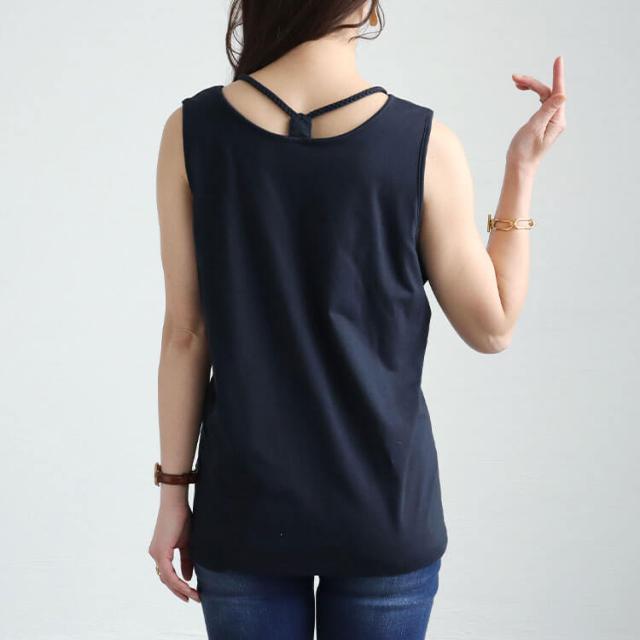 ホルターネックカップ付きタンクトップ
