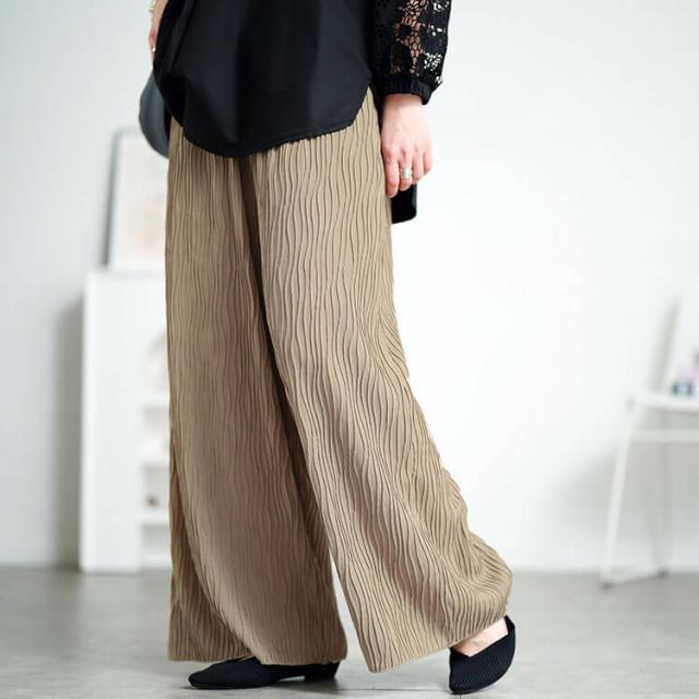 ウェーブプリーツワイドパンツ