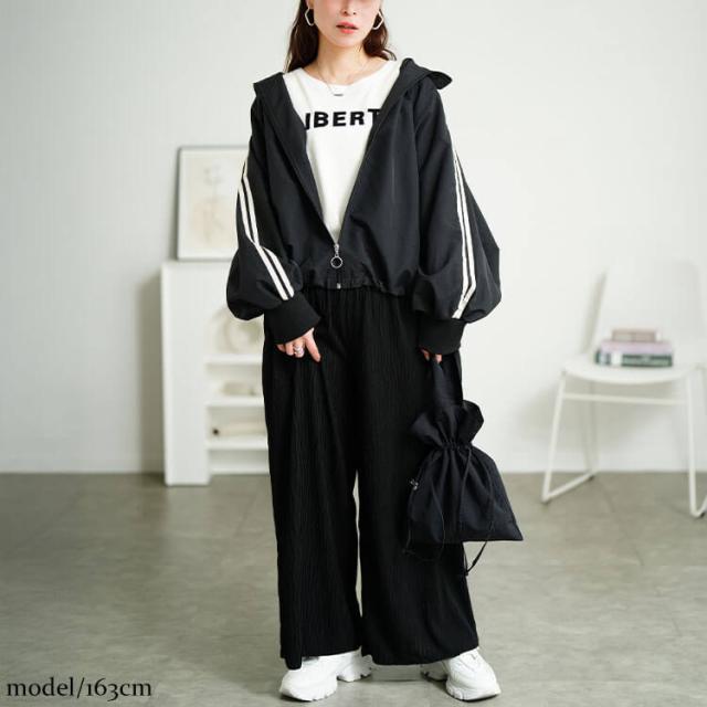 ウェーブプリーツワイドパンツ