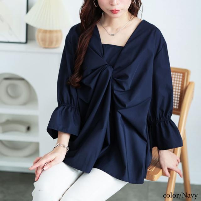 バックタックツイストブラウス