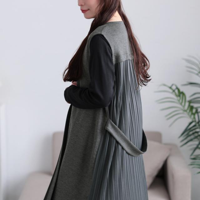 バックプリーツロングジレ