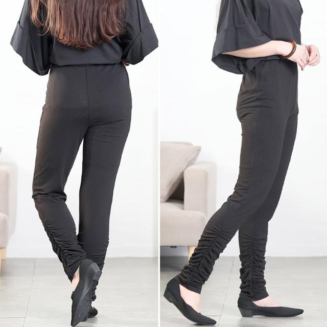 裾くしゅくしゅレギンス