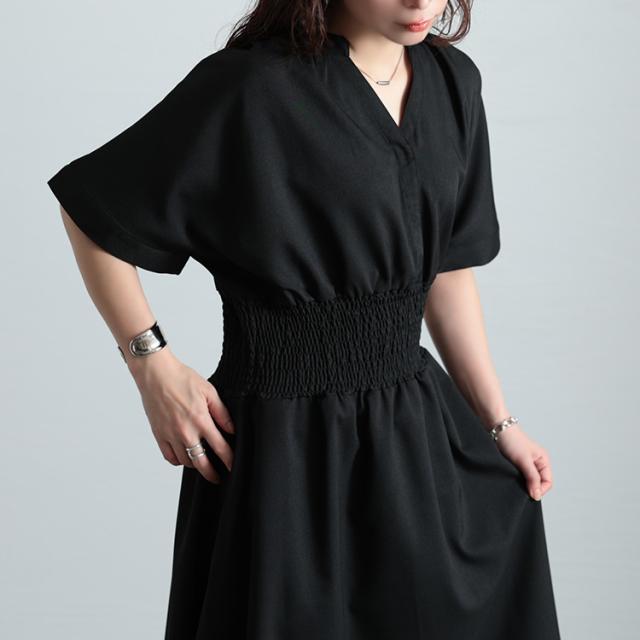 キーネックシャーリングワンピース