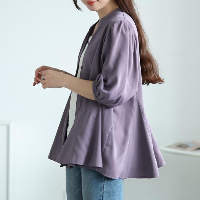 キーネックボリュームフレアブラウス