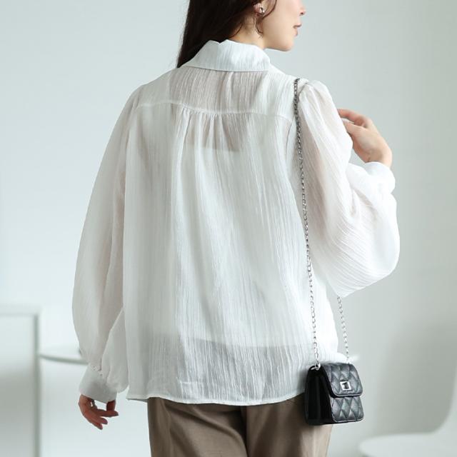 ボリュームスリーブシワ加工シアーシャツ