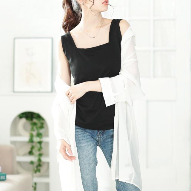 カップ付きコットンタンクトップ