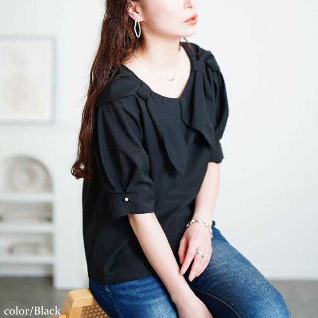 ビッグリボン襟ブラウス