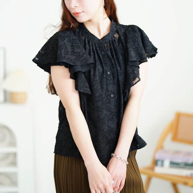 リーフ柄ジャガードフリルブラウス