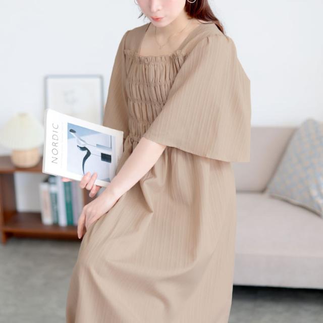 ストライプシャーリングフレアワンピース