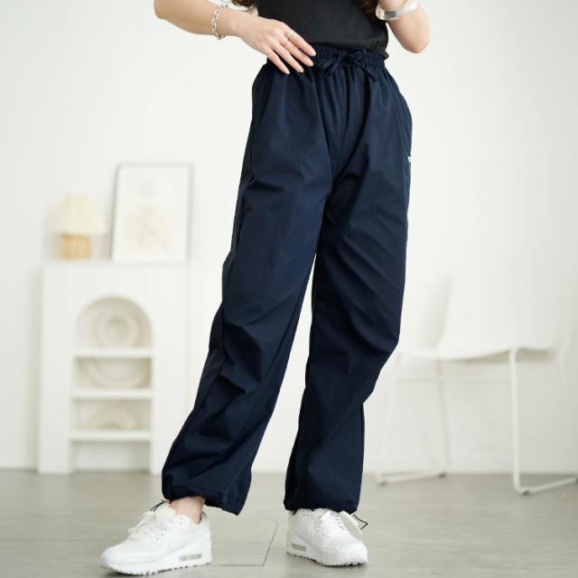 裾ドローコードパラシュートパンツ