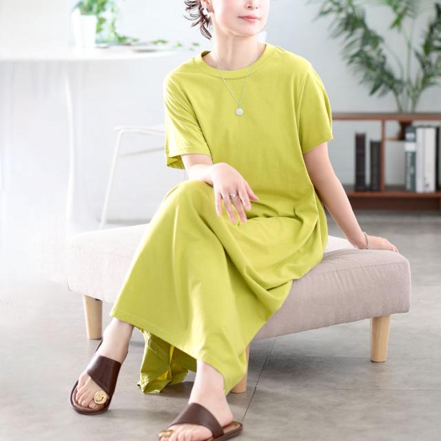 ラウンドネックコットンフレアワンピース