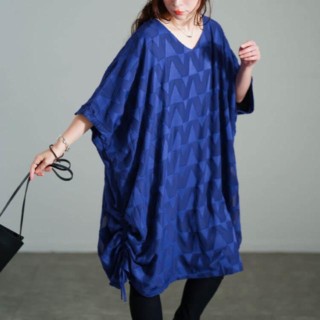 幾何学柄ドロストBOXチュニック