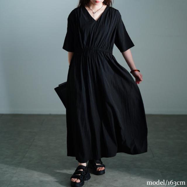 接触冷感ギャザーショルダーワンピース