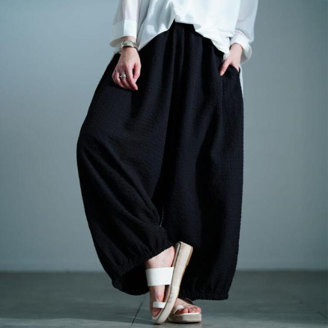 サッカー裾ギャザーワイドパンツ