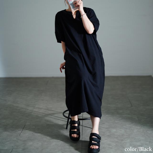 後ろピンタックコットンワンピース