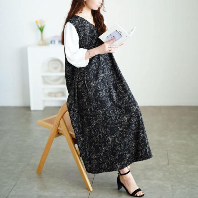 花柄胸元ギャザー重ね着風ワンピース