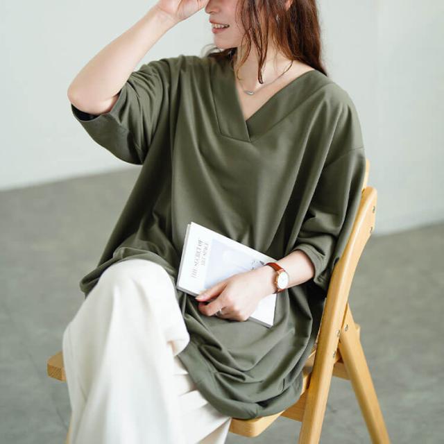 深Vネック裾タックコクーンチュニック
