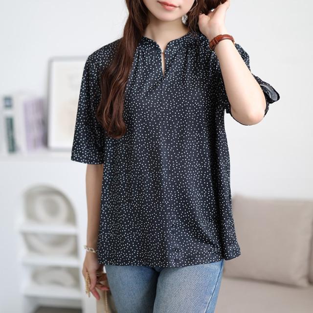 接触冷感ドット柄ストレッチブラウス