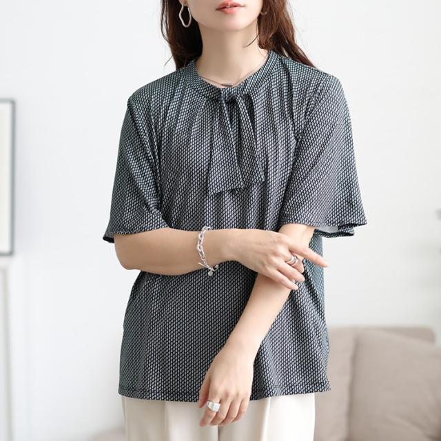 接触冷感ダイヤ柄ボウタイストレッチブラウス