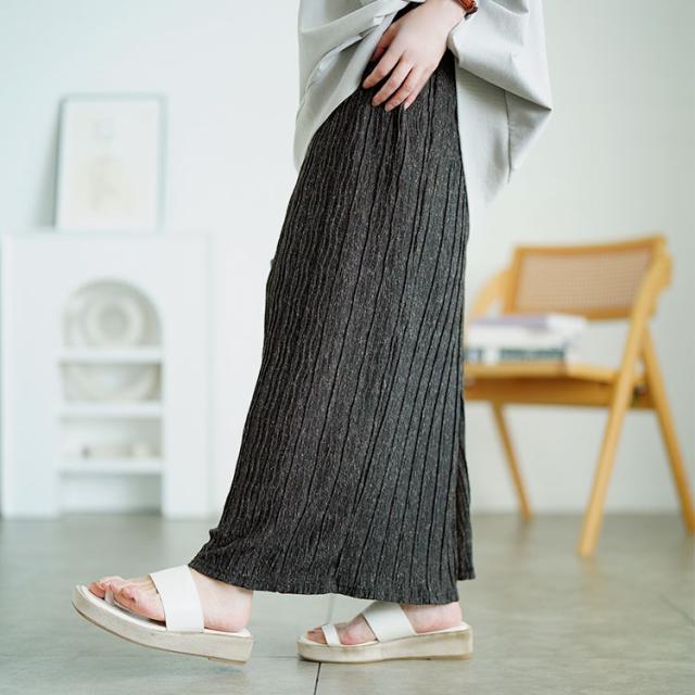 ウェーブランダムプリーツナロースカート