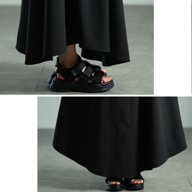 ラウンドヘムハーフジップジャンパースカート