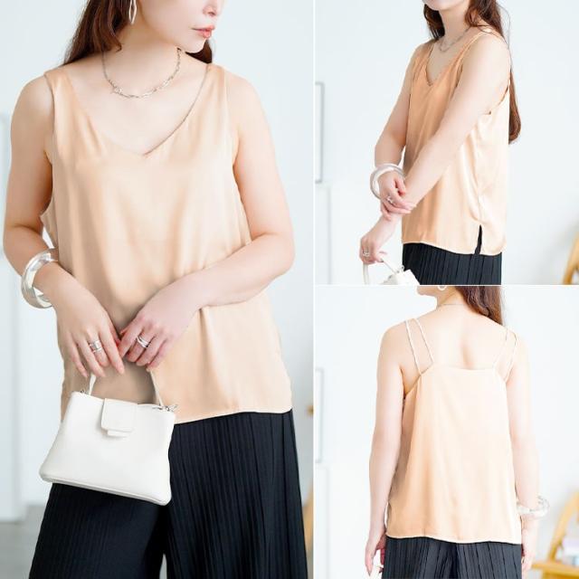 バックストラップVネックノースリーブトップス