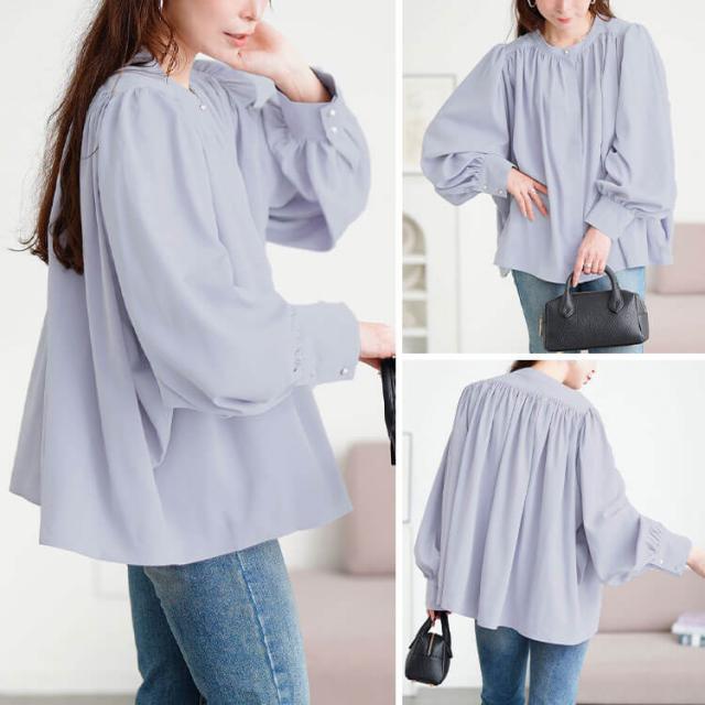 パールボタンバンドカラーギャザーブラウス