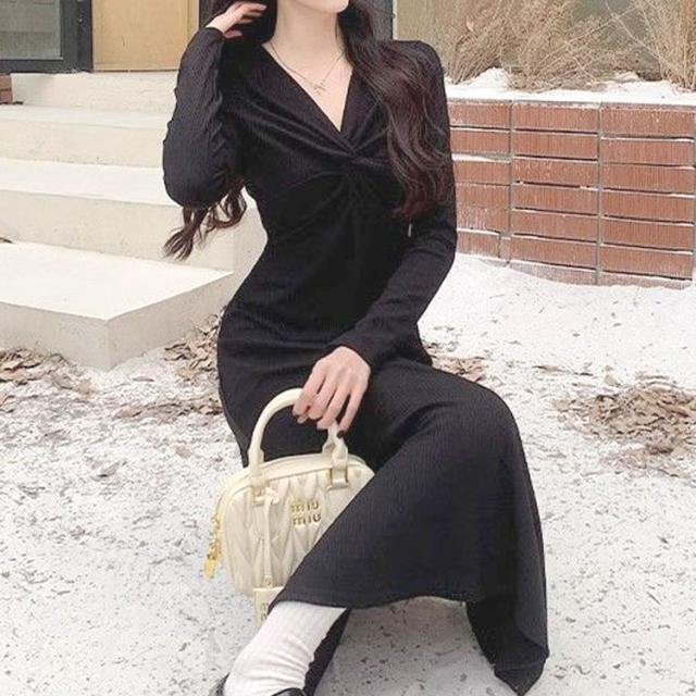 カシュクール風ツイストワンピース