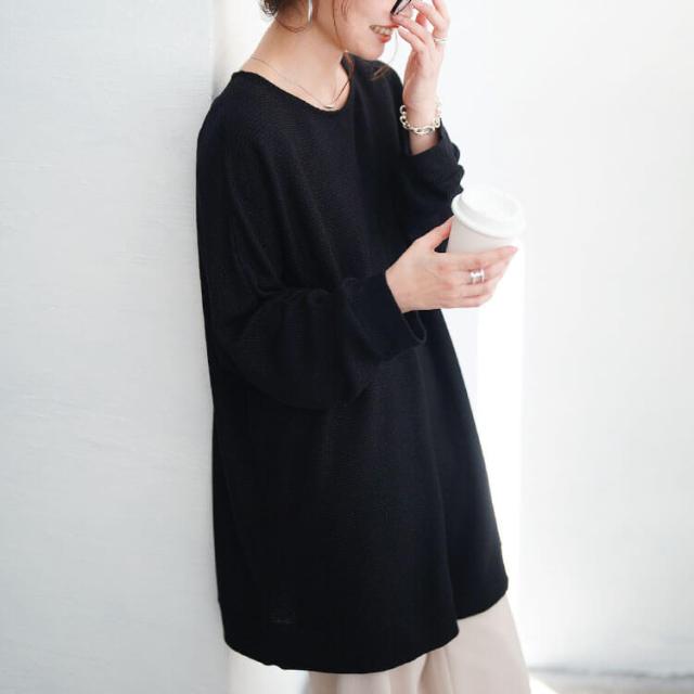 ラウンドネックラメリブニットチュニック