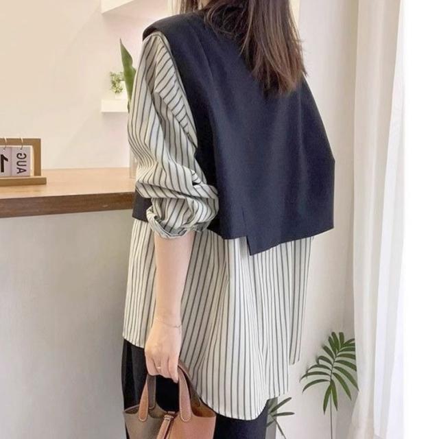 レイヤード風アシンメトリーシャツ