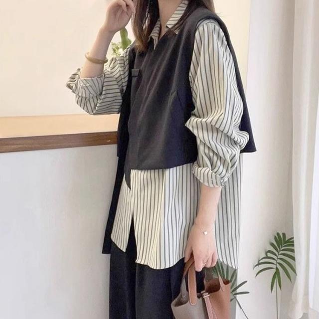 レイヤード風アシンメトリーシャツ