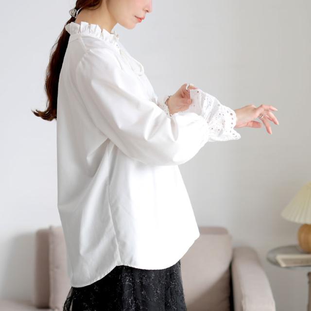 レースキャンディスリーブフリル襟ブラウス